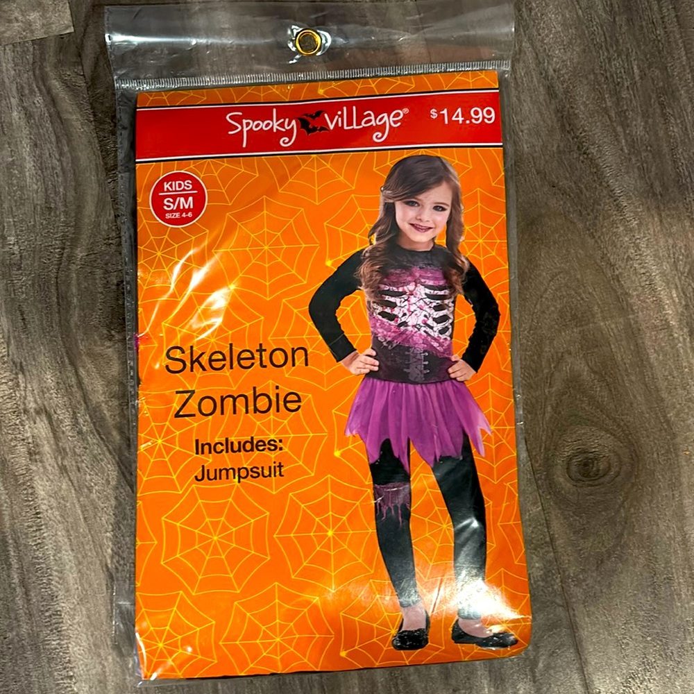 New with tags - girls sz S/M (4-6), Skeleton Zombie costume